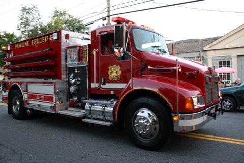 Kent CT's Parade - 24-Aug-2012
Took Home Trophy for BEST OVERALL
Photos Courtesy Mrs. Boo